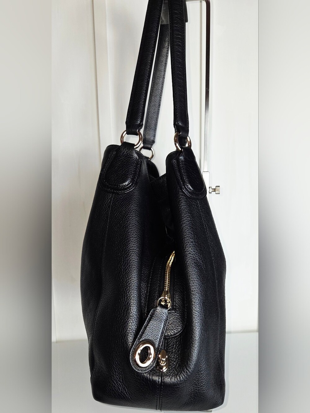 COACH 33547 EDIE PEBBLED LEATHER SHOULDER HANDBAG BLACK - Picture 4 of 8